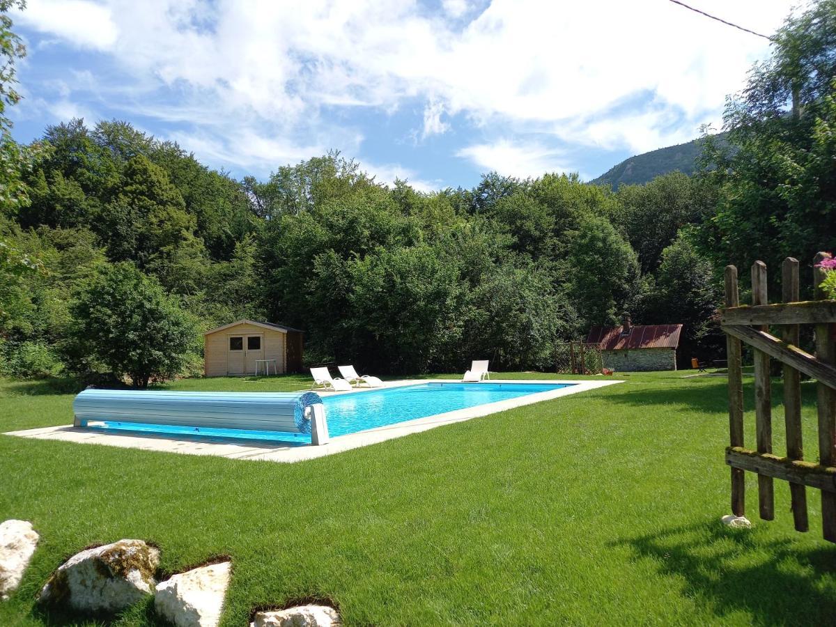 La Clairiere Du Moulin Lepin-le-Lac Exterior foto